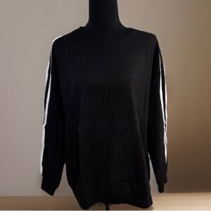 Wiholl Women's Black and White Striped Crew Neck Sweatshirt NWT